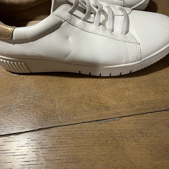 Soul Naturalizer White Sneakers - Picture 3 of 7